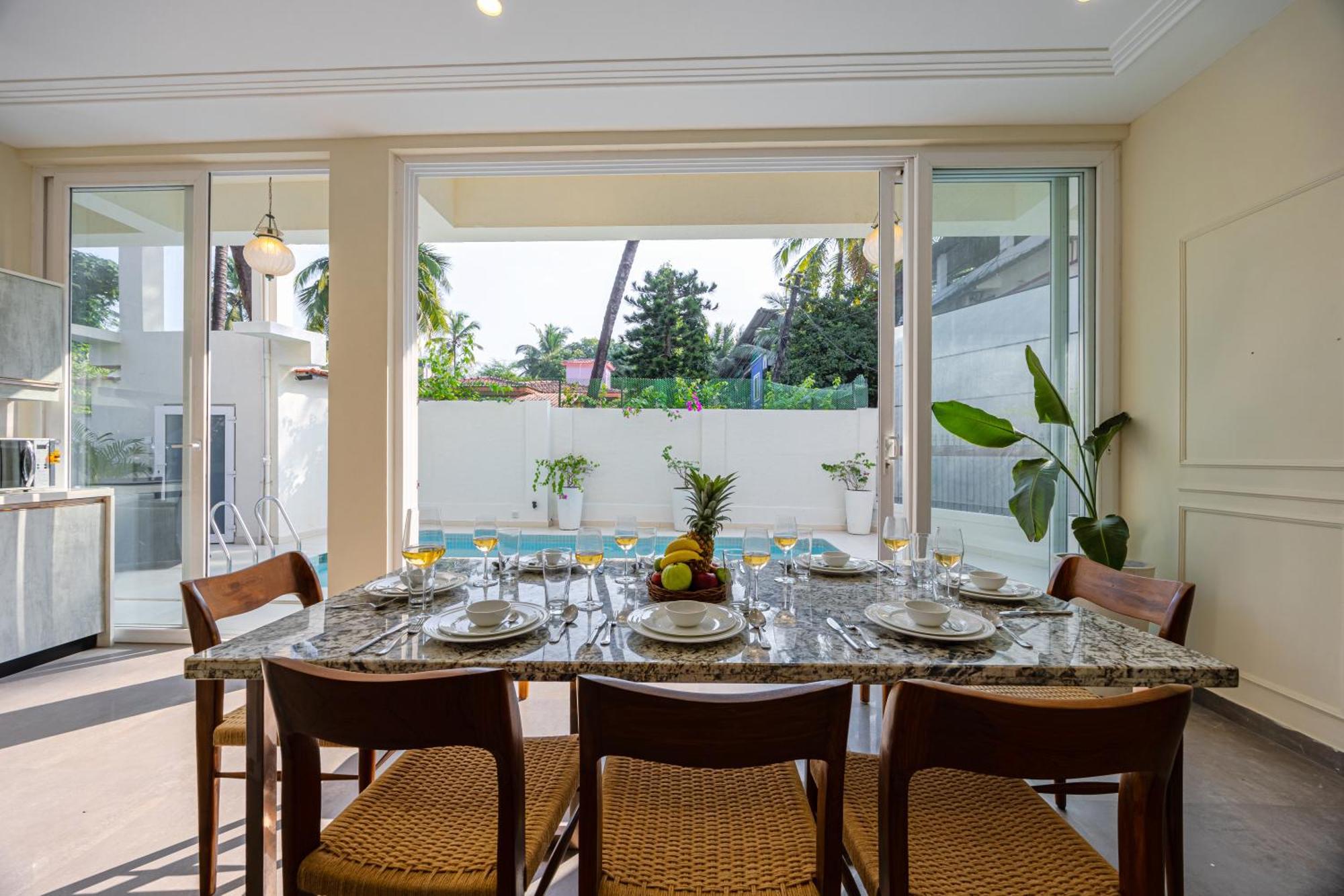 Elivaas 4 Bhk Villa Near Beach With Private Pool & Bar - Casa Boa Vida Candolim Ngoại thất bức ảnh