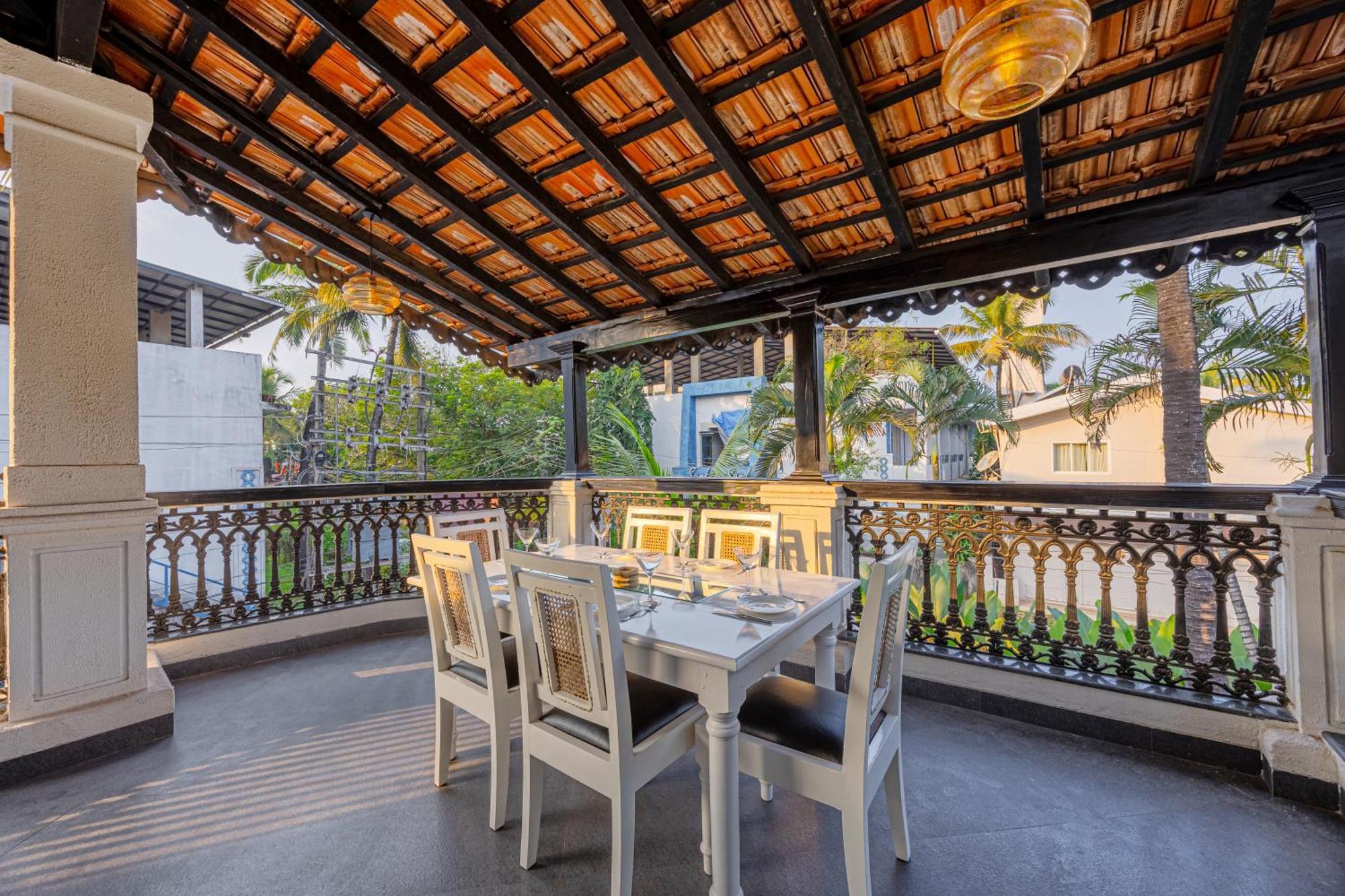 Elivaas 4 Bhk Villa Near Beach With Private Pool & Bar - Casa Boa Vida Candolim Ngoại thất bức ảnh