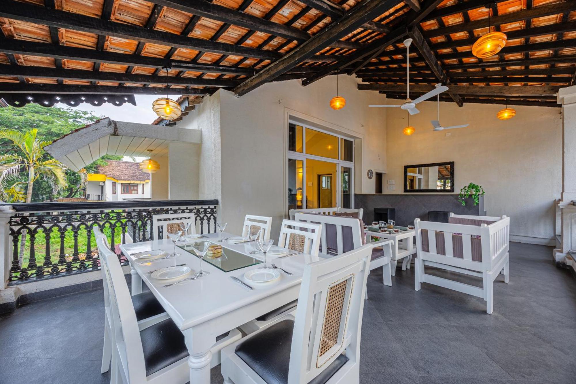 Elivaas 4 Bhk Villa Near Beach With Private Pool & Bar - Casa Boa Vida Candolim Ngoại thất bức ảnh
