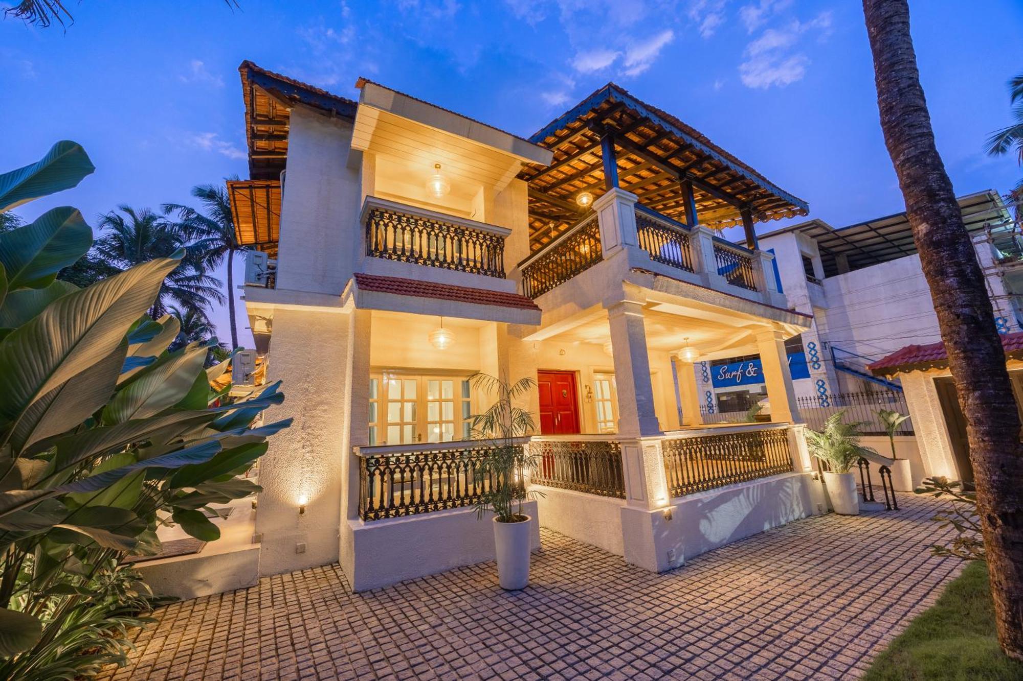 Elivaas 4 Bhk Villa Near Beach With Private Pool & Bar - Casa Boa Vida Candolim Ngoại thất bức ảnh